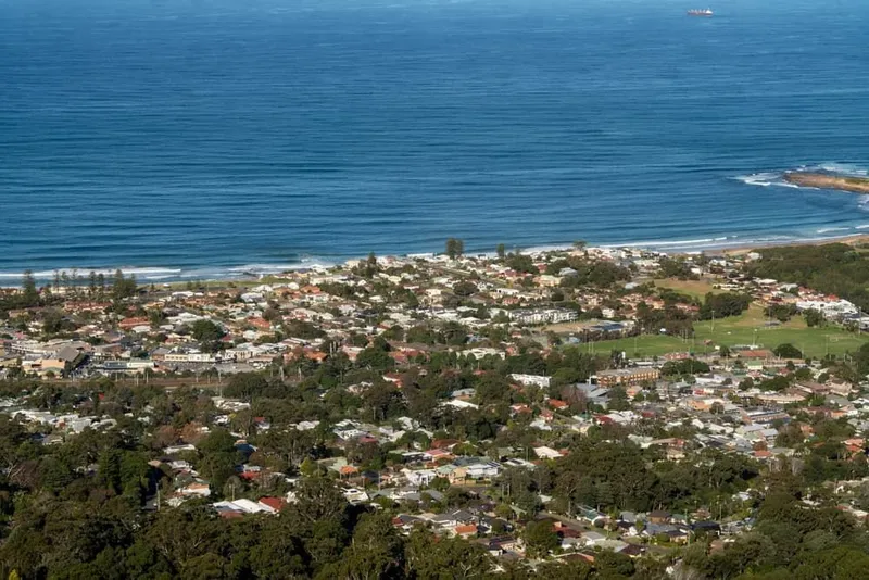 Bulli township and coastline from above